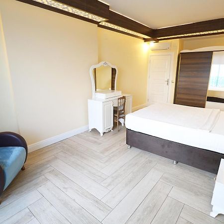 Merada Suite Hotel Мерсин Екстериор снимка